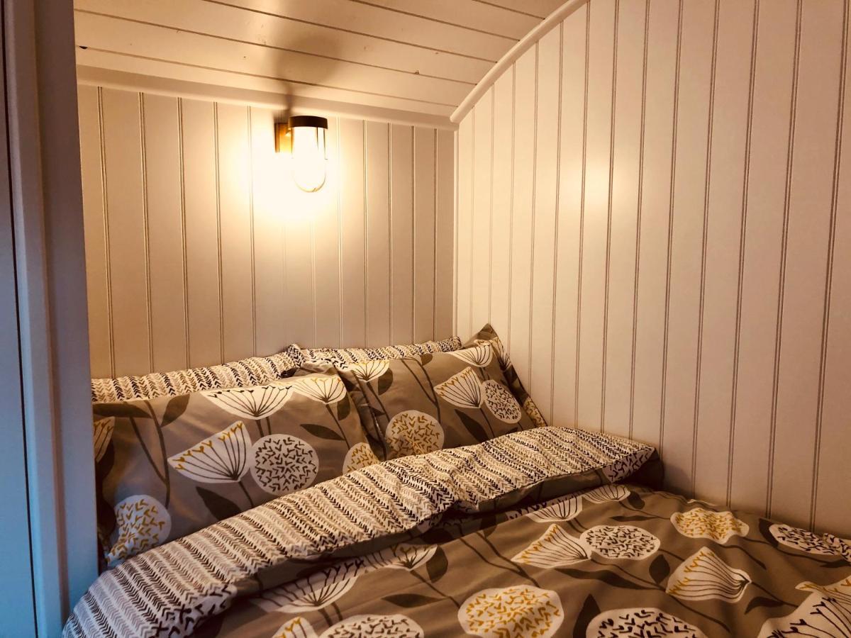 Somerleyton Meadows - The Hideaway Hut & Hot Tub Herringfleet Exterior foto